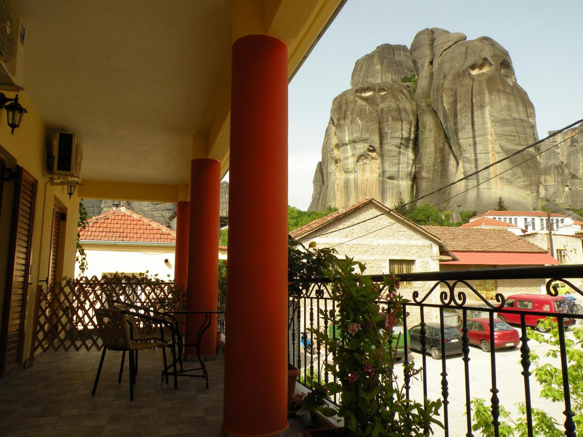 Guesthouse Lithos Kalambaka Exterior photo